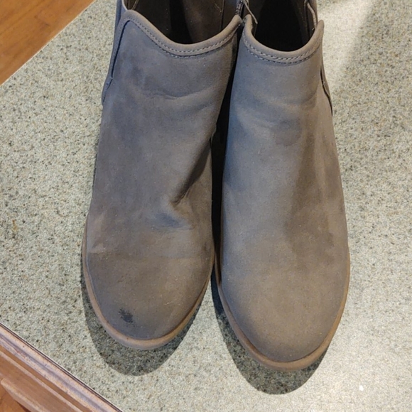 Girls size 3 boots by Wonder Nation - Picture 4 of 4